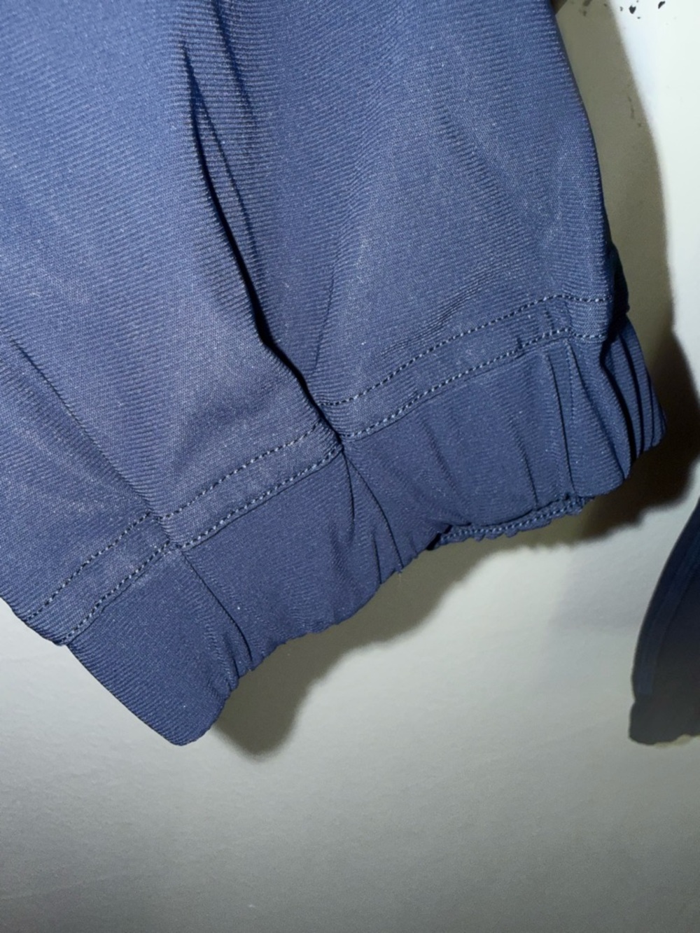 NEW Lululemon Adapted State HR Cropped Jogger Short True Navy Size 12 - Picture 2 of 10